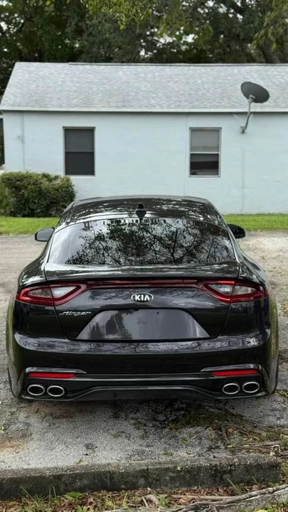 2018 Kia Stinger - Image 5 of 13