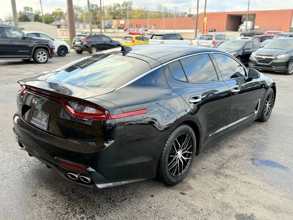2018 Kia Stinger - Image 9 of 19