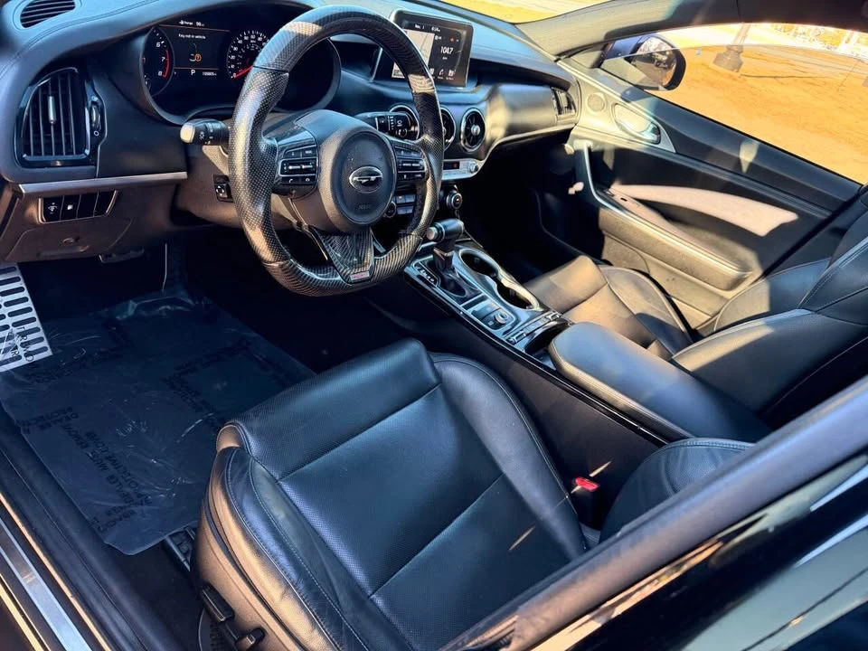 2018 Kia Stinger - Image 8 of 18