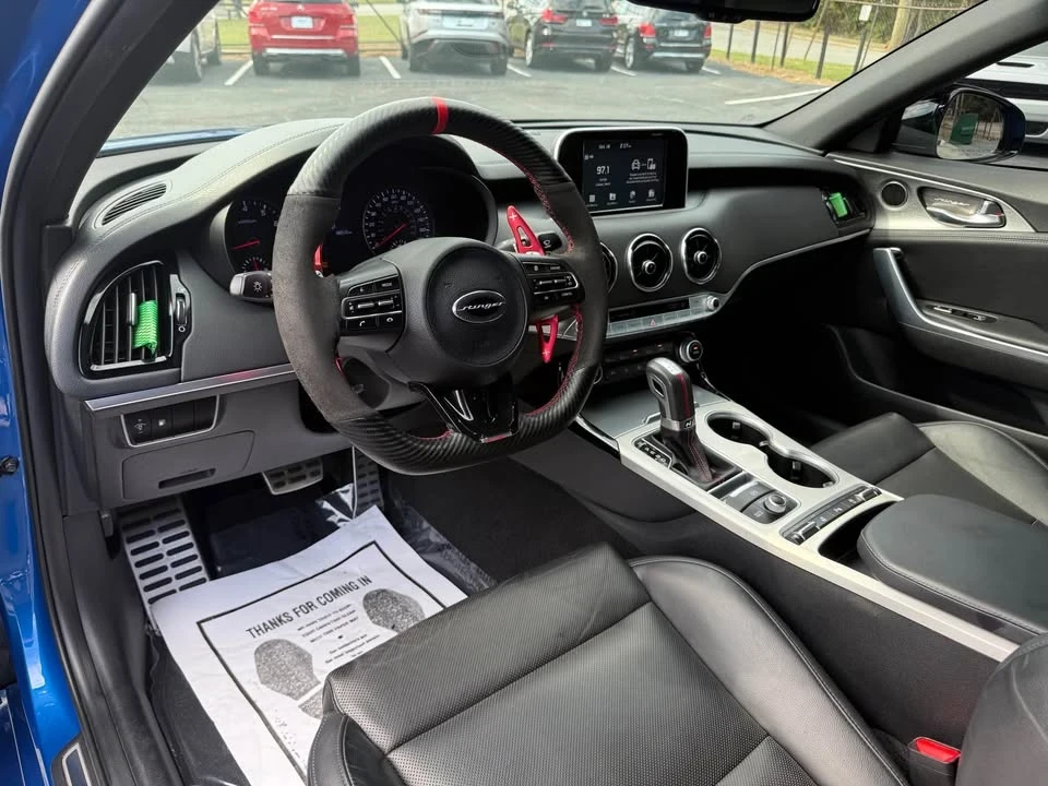 2018 Kia Stinger - Image 10 of 18