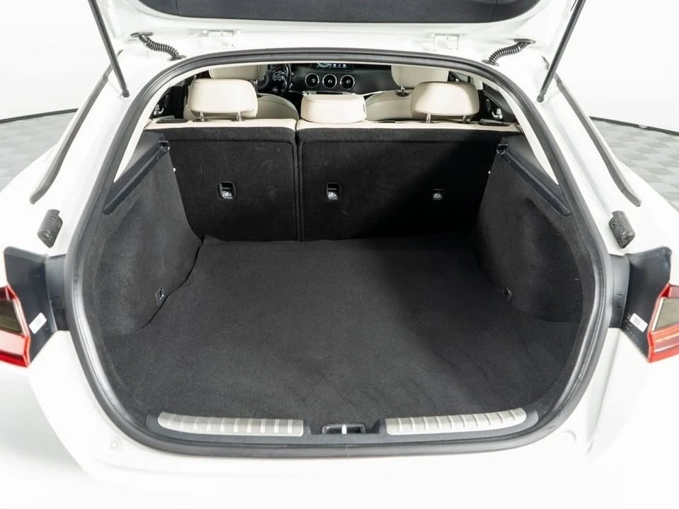 2018 Kia Stinger - Image 5 of 11