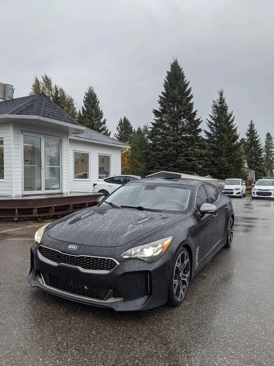 2018 Kia Stinger - Image 2 of 8