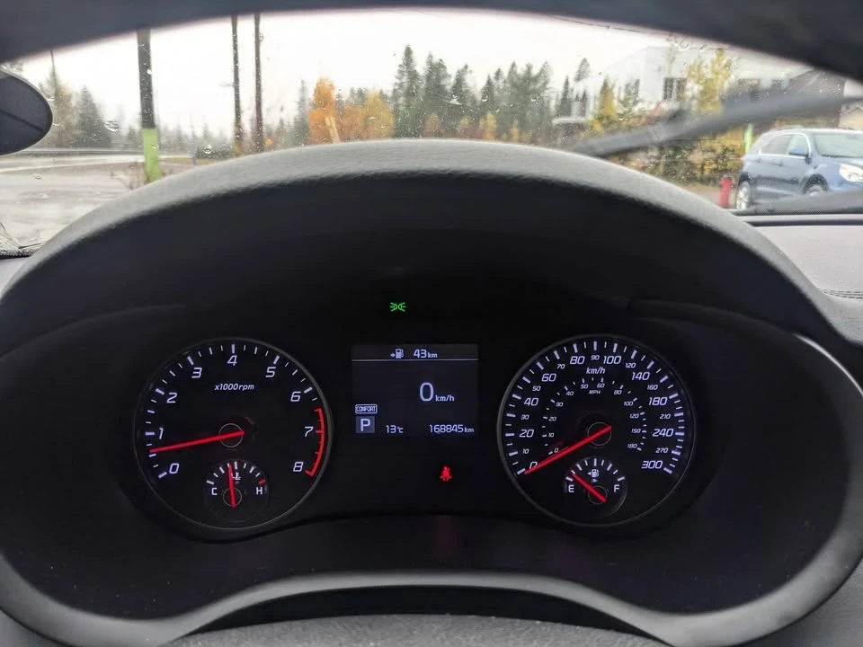 2018 Kia Stinger - Image 5 of 8