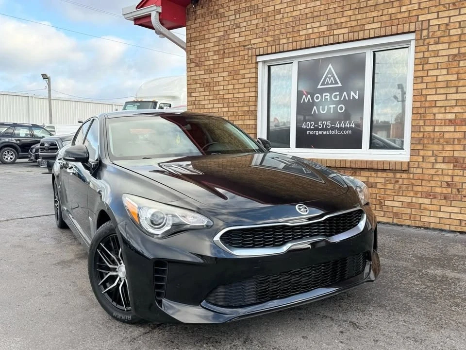 2018 Kia Stinger - Image 14 of 19