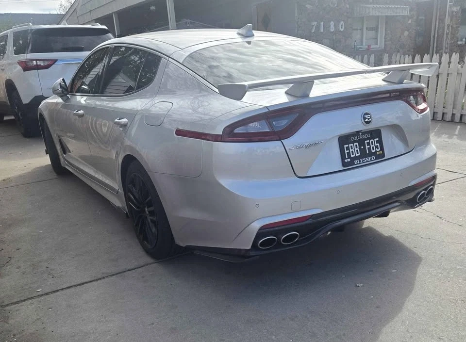 2018 Kia Stinger - Image 2 of 6