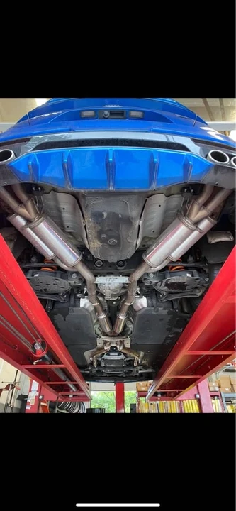 2018 Kia Stinger - Image 11 of 20