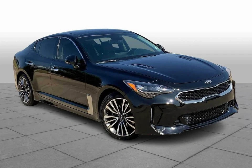 2018 Kia Stinger - Image 2 of 5
