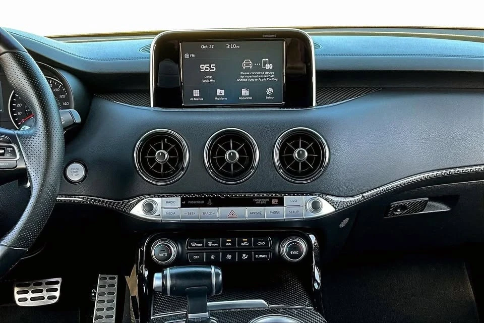 2018 Kia Stinger - Image 6 of 9