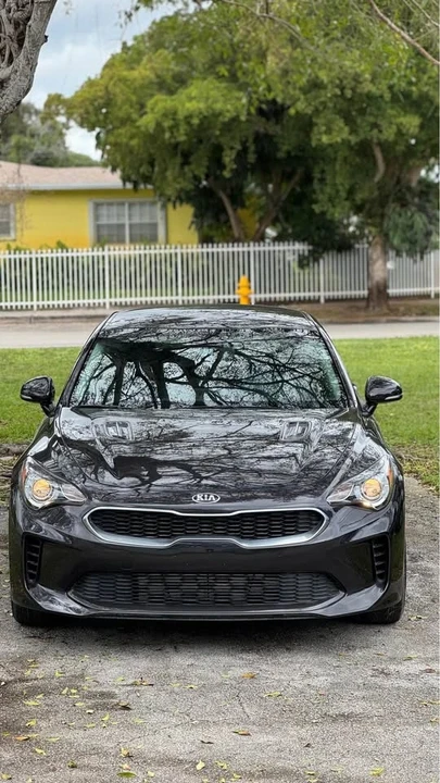 2018 Kia Stinger - Image 7 of 13