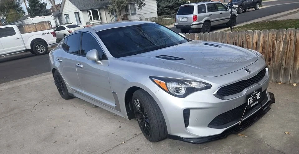 2018 Kia Stinger - Image 2 of 8