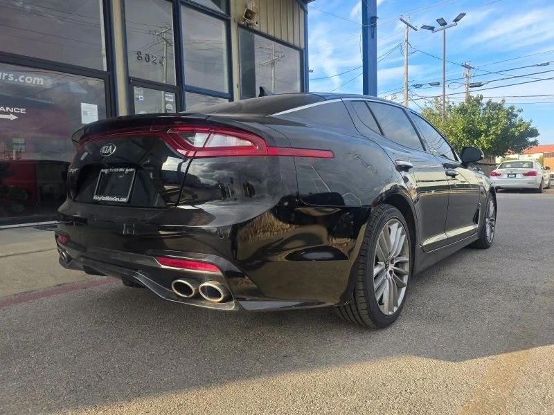 2018 Kia Stinger - Image 5 of 19