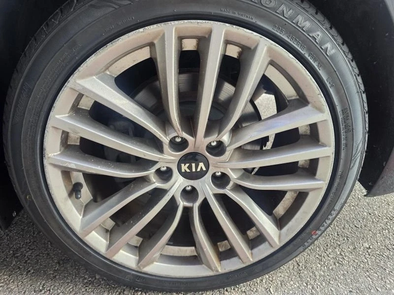 2018 Kia Stinger - Image 18 of 19