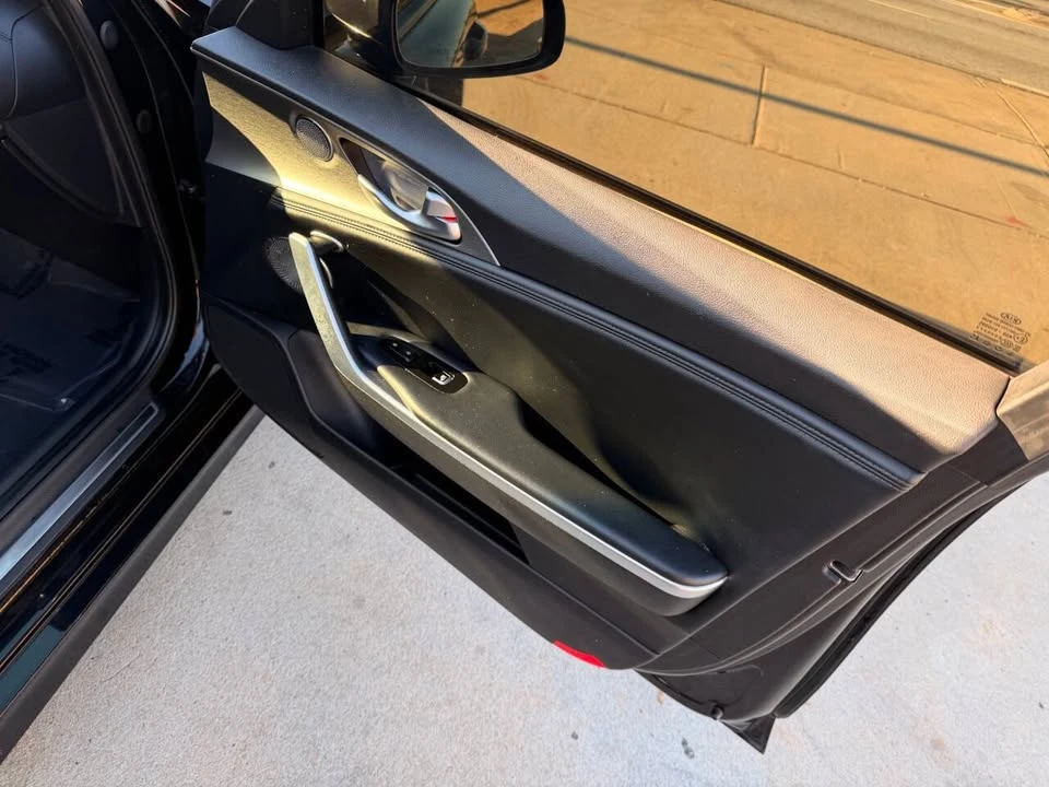 2018 Kia Stinger - Image 3 of 18