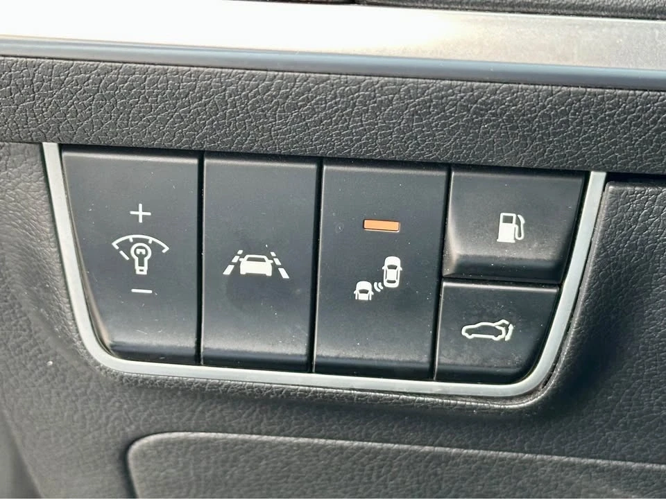 2018 Kia Stinger - Image 16 of 20