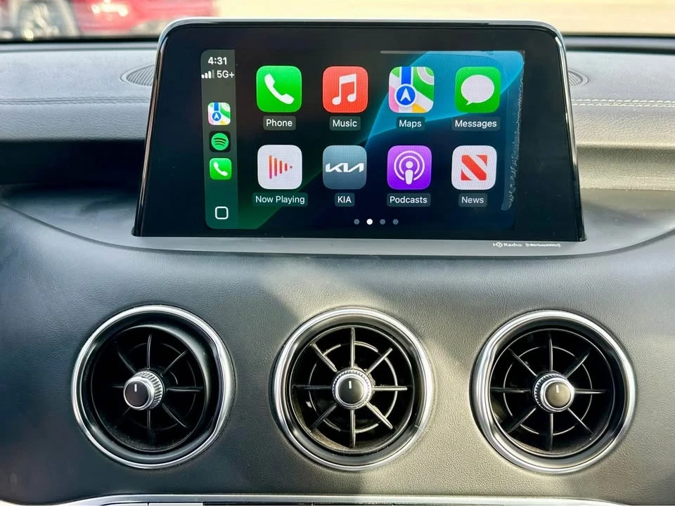 2018 Kia Stinger - Image 17 of 20
