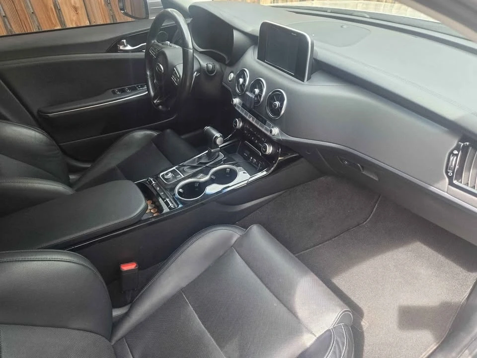 2018 Kia Stinger - Image 5 of 6