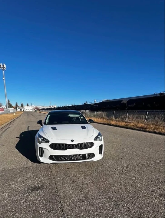 2018 Kia Stinger - Image 6 of 9