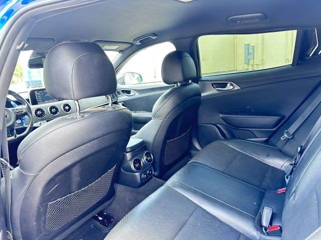 2018 Kia Stinger - Image 6 of 10