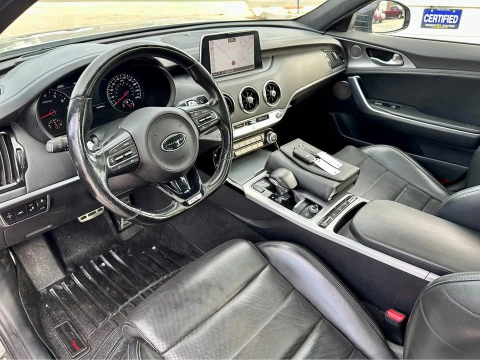 2018 Kia Stinger - Image 7 of 20