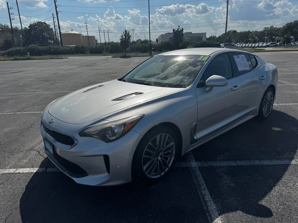 2018 Kia Stinger - Image 2 of 7