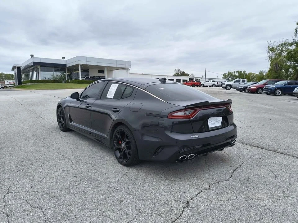 2018 Kia Stinger - Image 8 of 20