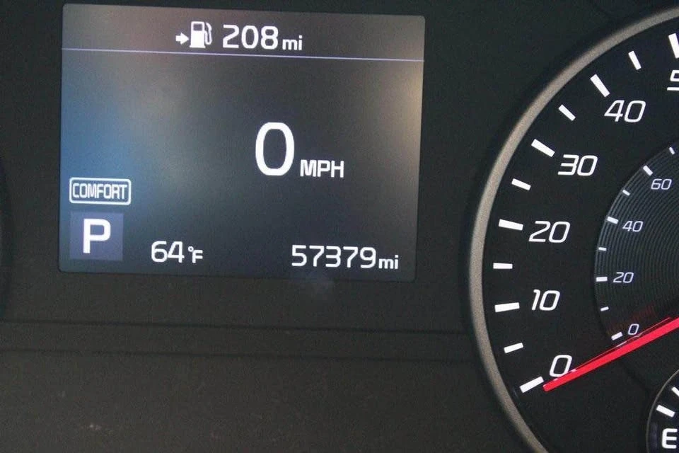 2018 Kia Stinger GT - Image 5 of 11