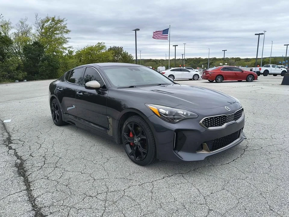 2018 Kia Stinger - Image 4 of 20