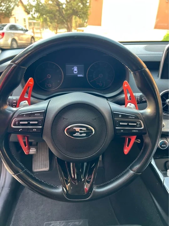 2018 Kia Stinger - Image 6 of 12