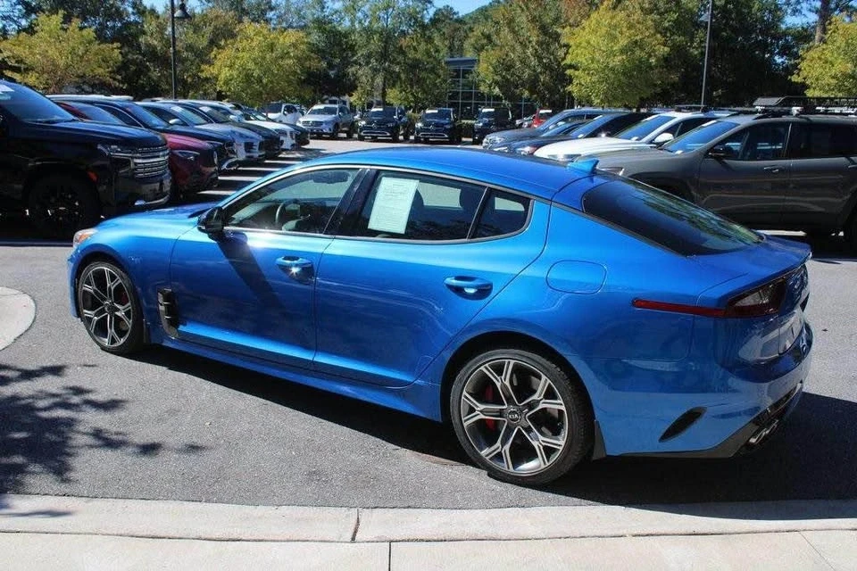 2018 Kia Stinger GT - Image 8 of 11