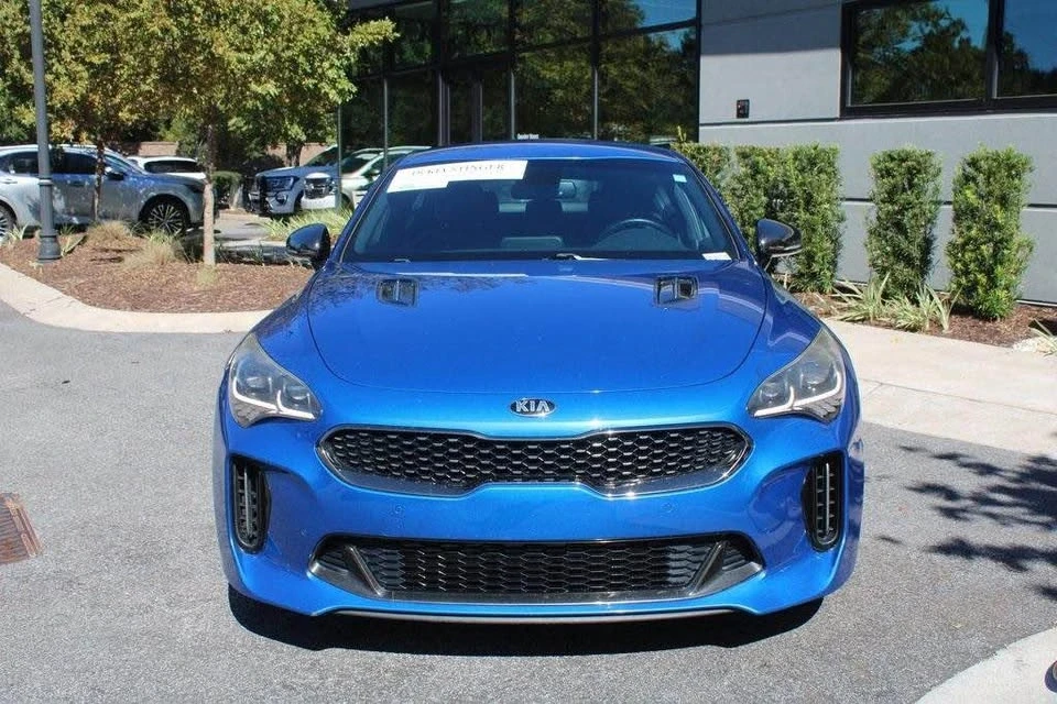2018 Kia Stinger GT - Image 9 of 11