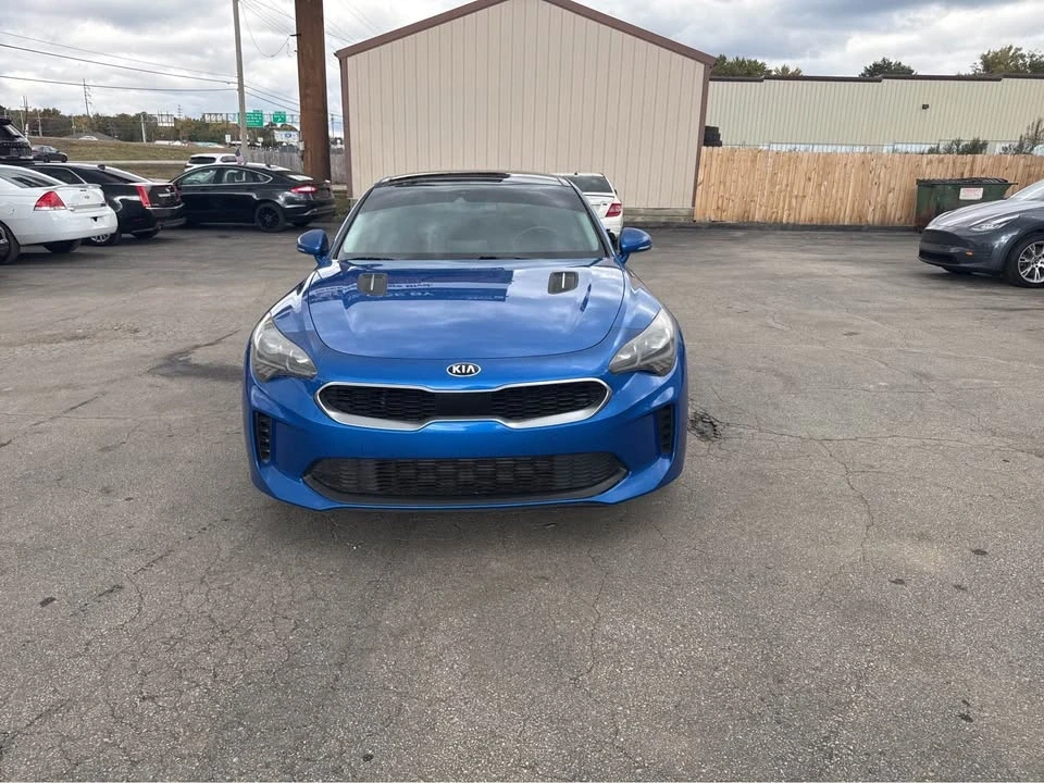 2018 Kia Stinger - Image 2 of 13