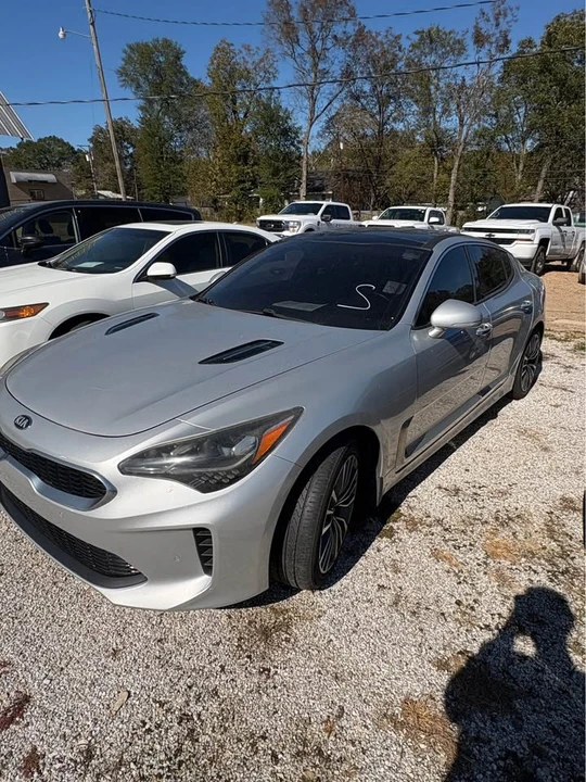 2018 Kia Stinger - Image 2 of 4