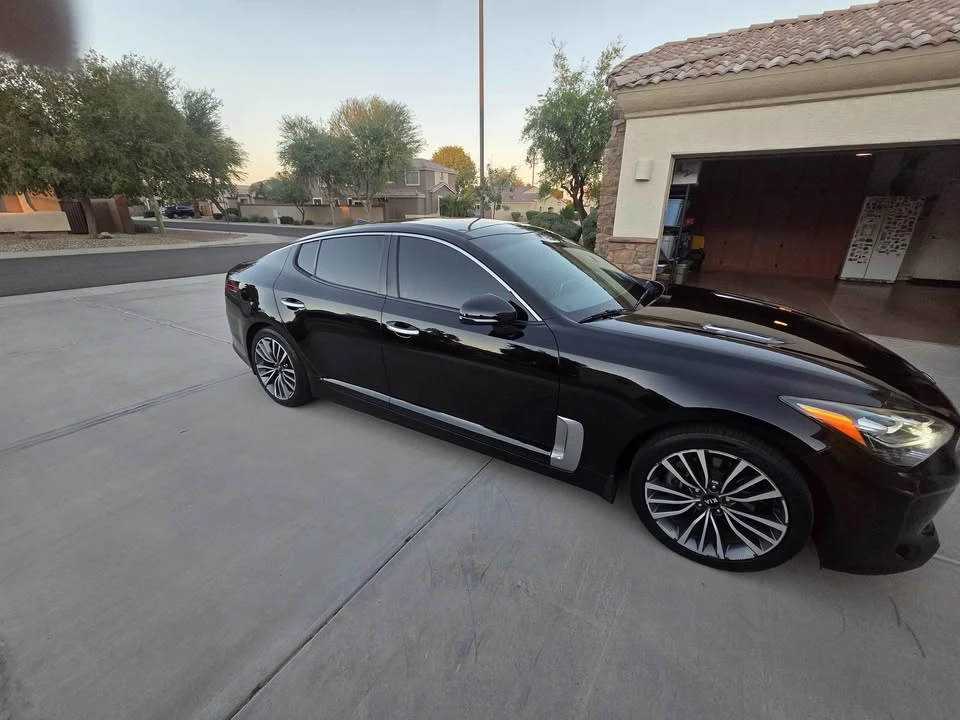 2018 Kia Stinger - Image 2 of 6