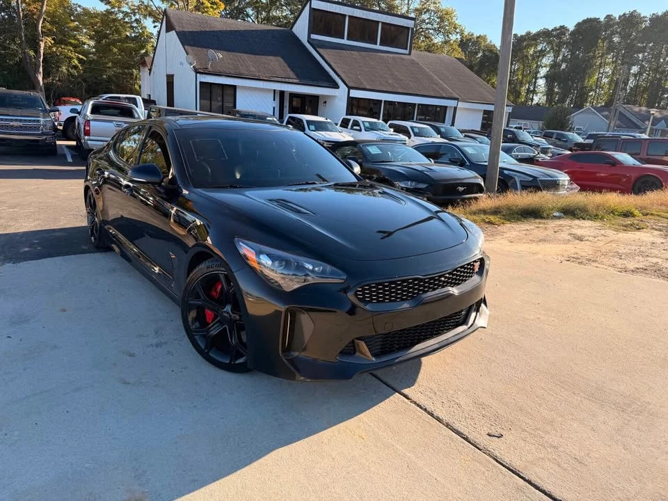 2018 Kia Stinger - Image 2 of 20
