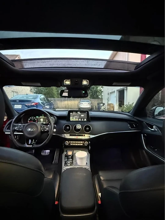 2018 Kia Stinger - Image 13 of 13