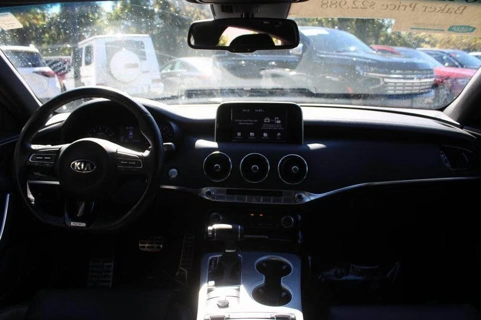 2018 Kia Stinger GT - Image 7 of 11