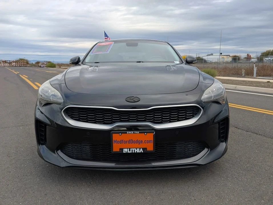 2018 Kia Stinger - Image 2 of 10
