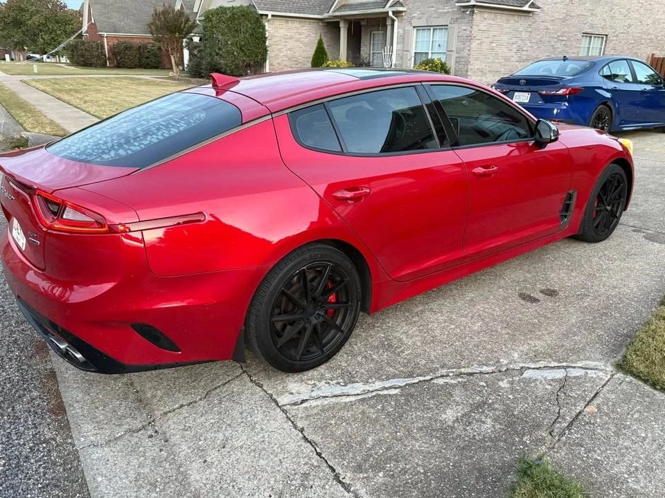 2018 Kia Stinger - Image 2 of 13