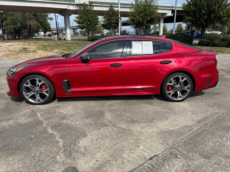 2018 Kia Stinger - Image 2 of 13