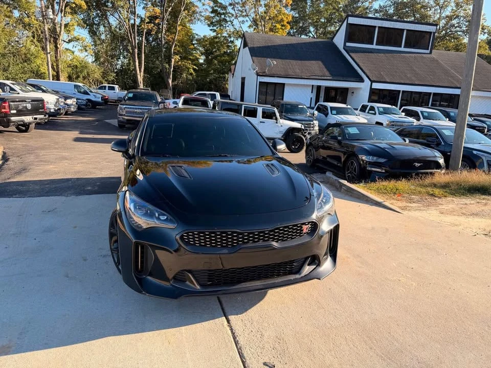 2018 Kia Stinger - Image 2 of 18