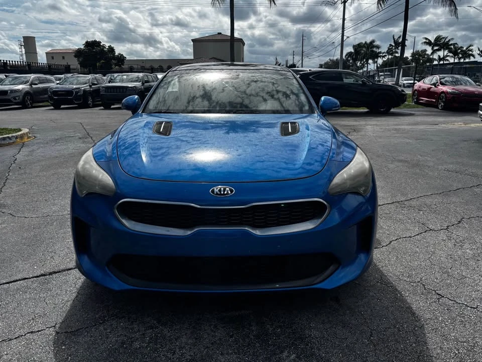 2018 Kia Stinger - Image 2 of 12