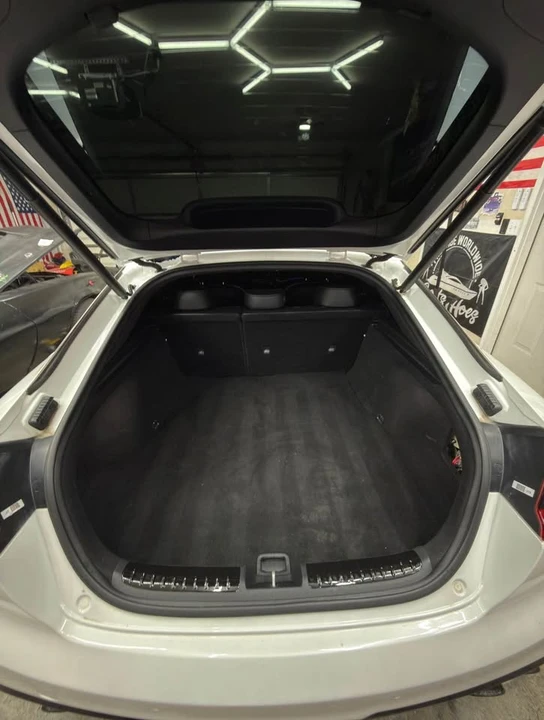 2018 Kia Stinger - Image 9 of 14