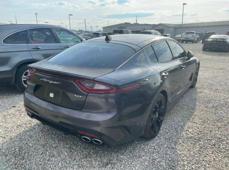 2018 Kia Stinger - Image 3 of 4