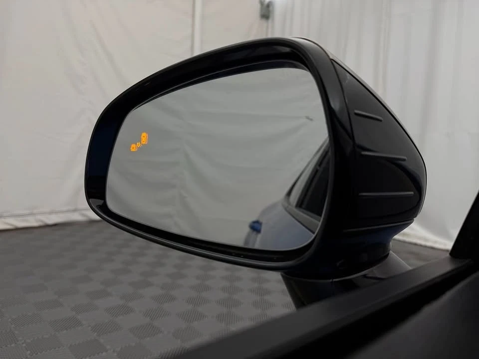 2018 Kia Stinger - Image 16 of 20