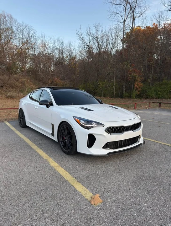 2018 Kia Stinger - Image 6 of 14