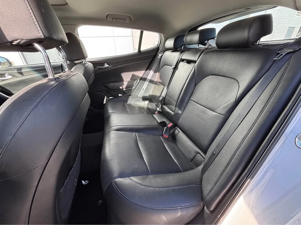 2018 Kia Stinger - Image 9 of 9