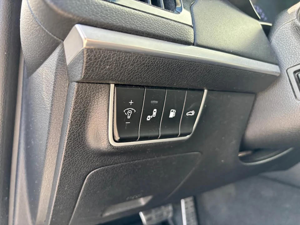 2018 Kia Stinger - Image 7 of 9