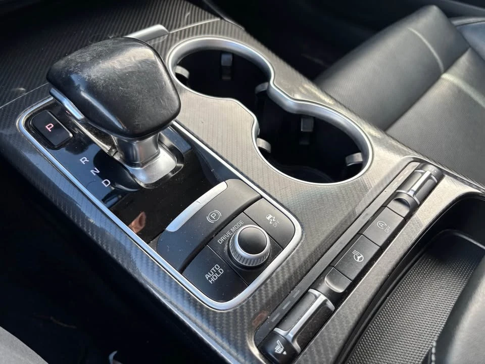 2018 Kia Stinger - Image 4 of 9