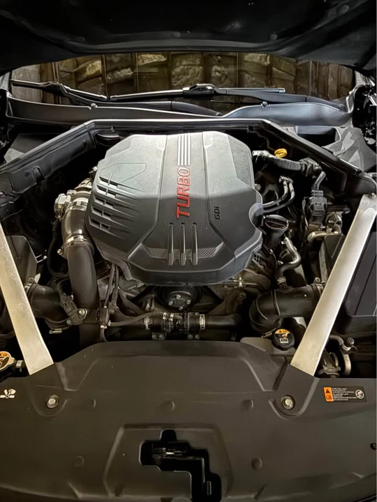 2018 Kia Stinger - Image 3 of 12