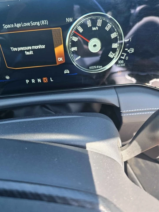 2018 Kia Stinger - Image 3 of 5